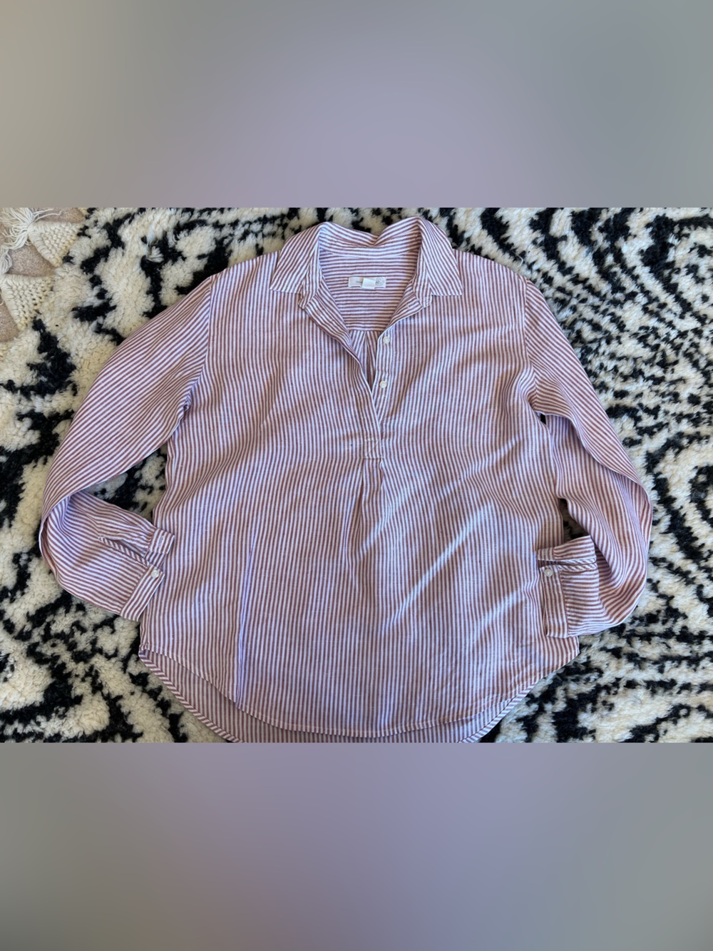 Treasure & Bond Striped Button-Up Shirt - M